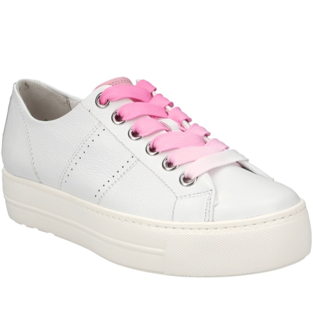 Low Top Leather Sneakers US 7. Platform sneakers. Never worn. UK 4.5